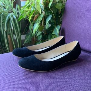 NEW Nisolo Mendez Black Suede Flats